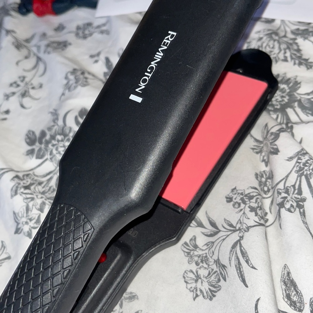 Remington Straighter